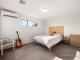 https://images.listonce.com.au/custom/160x/listings/5195-mitcham-road-donvale-vic-3111/642/01640642_img_05.jpg?m7MzR0yJiiA