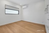 https://images.listonce.com.au/custom/160x/listings/51b-newell-street-footscray-vic-3011/480/01893480_img_06.jpg?PVJelH1YdYI