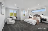 https://images.listonce.com.au/custom/160x/listings/51b-park-lane-mount-waverley-vic-3149/714/01864714_img_09.jpg?l5atax__P9E
