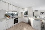 https://images.listonce.com.au/custom/160x/listings/52-4-faulkner-street-bentleigh-vic-3204/213/01652213_img_05.jpg?nqzQYr3yMc8