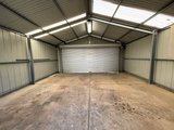 https://images.listonce.com.au/custom/160x/listings/52-aberdeen-street-geelong-west-vic-3218/107/01736107_img_17.jpg?O2SSdiHm4eY