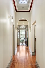 https://images.listonce.com.au/custom/160x/listings/52-arthur-street-fairfield-vic-3078/655/00569655_img_10.jpg?dy44kIDjYKA