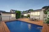 https://images.listonce.com.au/custom/160x/listings/52-bath-road-glen-iris-vic-3146/949/01599949_img_09.jpg?psLk1zIHVjo