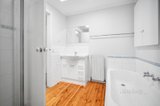 https://images.listonce.com.au/custom/160x/listings/52-beauchamp-street-kyneton-vic-3444/712/01897712_img_08.jpg?_j0fVrgBbxc
