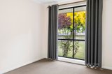 https://images.listonce.com.au/custom/160x/listings/52-beauchamp-street-kyneton-vic-3444/712/01897712_img_12.jpg?H7TmAJq6Hlg