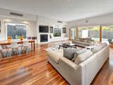 https://images.listonce.com.au/custom/160x/listings/52-croydon-road-surrey-hills-vic-3127/360/00829360_img_02.jpg?pQuhh9QRVGg