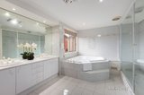 https://images.listonce.com.au/custom/160x/listings/52-dandallo-drive-eltham-vic-3095/749/00894749_img_07.jpg?n5rNgPpfkNE