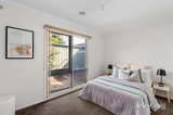 https://images.listonce.com.au/custom/160x/listings/52-eastgate-drive-greensborough-vic-3088/719/01952719_img_12.jpg?dSoFnXOEmKU