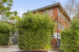 https://images.listonce.com.au/custom/160x/listings/52-edinburgh-street-richmond-vic-3121/517/01727517_img_08.jpg?-B56tO1frBM