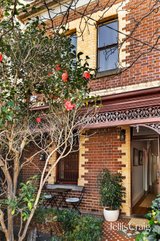 https://images.listonce.com.au/custom/160x/listings/52-gipps-street-collingwood-vic-3066/367/01931367_img_02.jpg?mYL-1bdNIGo