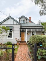 https://images.listonce.com.au/custom/160x/listings/52-gladstone-avenue-northcote-vic-3070/919/01847919_img_06.jpg?b4ny8866gms