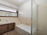 https://images.listonce.com.au/custom/160x/listings/52-guinevere-parade-glen-waverley-vic-3150/844/00932844_img_05.jpg?jBYUC_Zl2Dk
