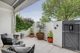 https://images.listonce.com.au/custom/160x/listings/52-herbert-street-albert-park-vic-3206/834/01288834_img_03.jpg?cbr1n7L7NIU