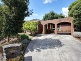 https://images.listonce.com.au/custom/160x/listings/52-highland-boulevard-ringwood-vic-3134/682/00620682_img_01.jpg?i9AVXvkjoPA