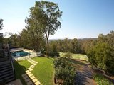 https://images.listonce.com.au/custom/160x/listings/52-kangaroo-ground-road-warrandyte-vic-3113/218/00620218_img_14.jpg?hEq6_9YSyWg