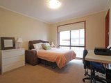 https://images.listonce.com.au/custom/160x/listings/52-kingswood-drive-chirnside-park-vic-3116/452/01525452_img_02.jpg?Z_-1cRoKJzA