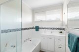 https://images.listonce.com.au/custom/160x/listings/52-leach-street-briar-hill-vic-3088/393/01689393_img_08.jpg?58rTR0GzVE4
