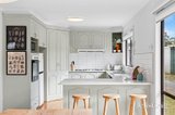https://images.listonce.com.au/custom/160x/listings/52-leggatt-street-daylesford-vic-3460/638/01772638_img_09.jpg?T9oKL9eVi94