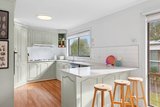 https://images.listonce.com.au/custom/160x/listings/52-leggatt-street-daylesford-vic-3460/999/01842999_img_06.jpg?eyLe65whgM8