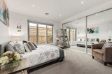 https://images.listonce.com.au/custom/160x/listings/52-lloyd-street-heidelberg-heights-vic-3081/658/00691658_img_09.jpg?bdwEPlAq2RE