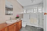 https://images.listonce.com.au/custom/160x/listings/52-luck-street-eltham-vic-3095/736/01753736_img_07.jpg?6eN36Cza8-U