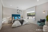 https://images.listonce.com.au/custom/160x/listings/52-narr-maen-drive-croydon-hills-vic-3136/791/00887791_img_10.jpg?OGIezOo6pxg