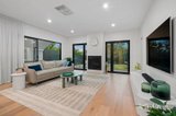 https://images.listonce.com.au/custom/160x/listings/52-paloma-street-bentleigh-east-vic-3165/951/01872951_img_03.jpg?7A-XHIFiqnc