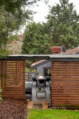 https://images.listonce.com.au/custom/160x/listings/52-parry-road-eltham-north-vic-3095/030/01538030_img_15.jpg?Av8NLx1sagY