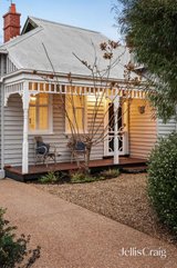 https://images.listonce.com.au/custom/160x/listings/52-perry-street-fairfield-vic-3078/136/01983136_img_02.jpg?vvlXAzH_W68