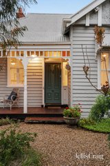 https://images.listonce.com.au/custom/160x/listings/52-perry-street-fairfield-vic-3078/136/01983136_img_23.jpg?qXUIoYPBl_4
