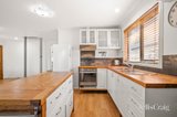 https://images.listonce.com.au/custom/160x/listings/52-pinoak-drive-yarra-glen-vic-3775/422/01989422_img_04.jpg?MtuXN8oiQpk