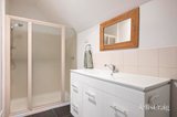 https://images.listonce.com.au/custom/160x/listings/52-pinoak-drive-yarra-glen-vic-3775/422/01989422_img_09.jpg?b7TFipXMYPM