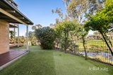 https://images.listonce.com.au/custom/160x/listings/52-pinoak-drive-yarra-glen-vic-3775/422/01989422_img_17.jpg?KSw-6Gh1Ix8