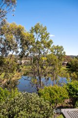 https://images.listonce.com.au/custom/160x/listings/52-pinoak-drive-yarra-glen-vic-3775/422/01989422_img_18.jpg?i9uS0zk_MQw