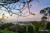 https://images.listonce.com.au/custom/160x/listings/52-pinoak-drive-yarra-glen-vic-3775/422/01989422_img_20.jpg?bI11WP-GzsE