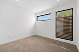 https://images.listonce.com.au/custom/160x/listings/52-saxon-street-doncaster-vic-3108/949/01889949_img_04.jpg?gnWeUGxjpYc