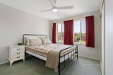 https://images.listonce.com.au/custom/160x/listings/52-summerhill-park-drive-mooroolbark-vic-3138/861/01564861_img_13.jpg?y6txrnxqaUI