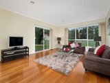 https://images.listonce.com.au/custom/160x/listings/52-warburton-road-canterbury-vic-3126/586/01684586_img_04.jpg?JRFvlMwDLnc