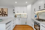 https://images.listonce.com.au/custom/160x/listings/52-winbirra-parade-ashwood-vic-3147/161/01865161_img_05.jpg?Av5ywNlbeH0