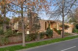 https://images.listonce.com.au/custom/160x/listings/52-winmalee-road-balwyn-vic-3103/052/01989052_img_01.jpg?Dr0yLSO-m24