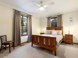 https://images.listonce.com.au/custom/160x/listings/52-xavier-street-oak-park-vic-3046/062/00848062_img_06.jpg?l7hxgN6rnC0