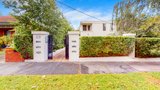 https://images.listonce.com.au/custom/160x/listings/520-mayston-street-hawthorn-east-vic-3123/966/01606966_img_01.jpg?kLNtoUdfuvU