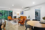 https://images.listonce.com.au/custom/160x/listings/5200-sherbourne-road-montmorency-vic-3094/577/01584577_img_06.jpg?3wWV1e4GjjI