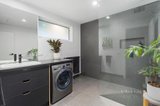 https://images.listonce.com.au/custom/160x/listings/5200-sherbourne-road-montmorency-vic-3094/577/01584577_img_08.jpg?_kCu-aAqX6M