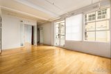 https://images.listonce.com.au/custom/160x/listings/520422-collins-st-melbourne-vic-3000/967/01904967_img_03.jpg?s_b5t727Fdk