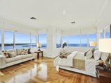 https://images.listonce.com.au/custom/160x/listings/52225-beaconsfield-parade-middle-park-vic-3206/372/01087372_img_06.jpg?jdYXgSyD8rQ