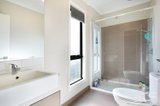 https://images.listonce.com.au/custom/160x/listings/523-outlook-way-sunbury-vic-3429/559/01772559_img_11.jpg?G6jBIcHv4lU