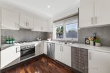 https://images.listonce.com.au/custom/160x/listings/523-whitmuir-road-bentleigh-vic-3204/296/00809296_img_02.jpg?R2q-R1rOT5o