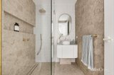 https://images.listonce.com.au/custom/160x/listings/524-barry-street-reservoir-vic-3073/210/01751210_img_11.jpg?RLPoh2c10V0