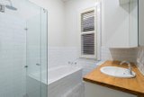 https://images.listonce.com.au/custom/160x/listings/524-burwood-road-hawthorn-vic-3122/313/01976313_img_06.jpg?LiTtmtd7fH4